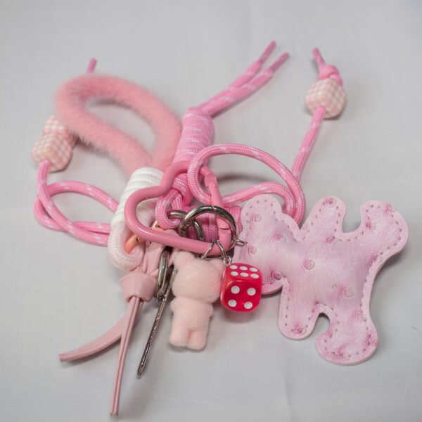 Pembe Ayıcıklı ve Zarlı Çanta Charmı